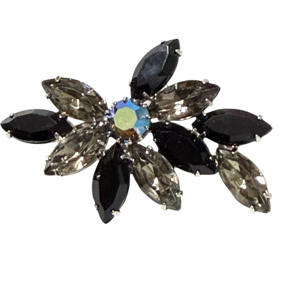 Vtg 1950s Unsigned Brooch Smoky Gray Jet Black Navette Aurora Borealis Spray Pin